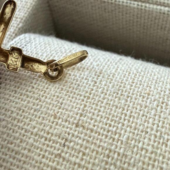 14K Solid Gold Cross Pendant – Yellow Gold - Picture 5 of 5